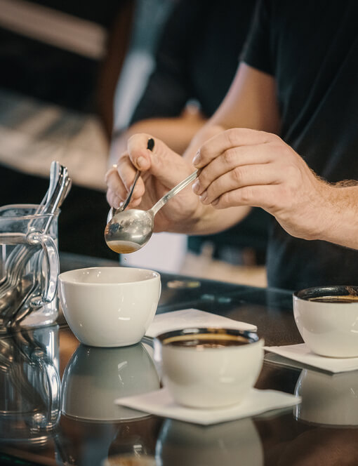 Cupping: degustace výběrové kávy