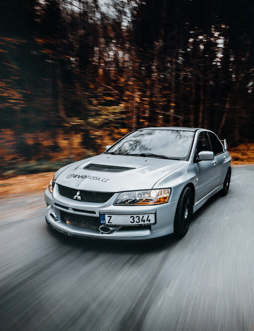 Jízda v Mitsubishi Lancer EVO IX