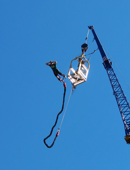 Bungee Extrém v Brně - seskoky z jeřábu ze 110 m