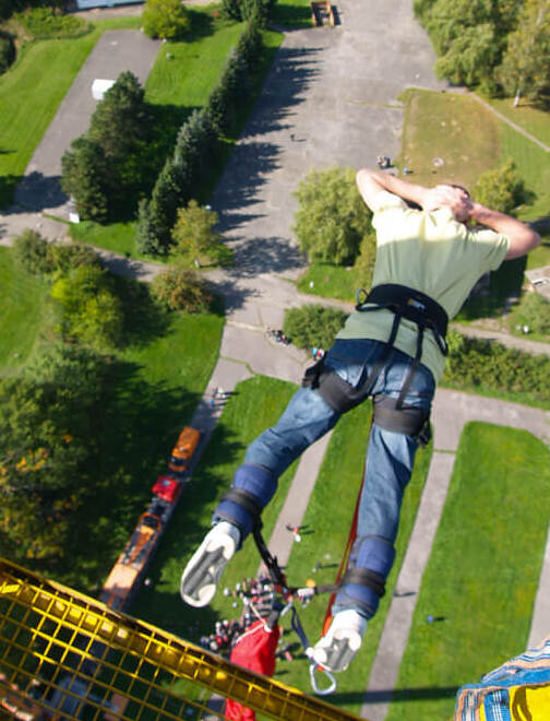 Bungee Extrém - seskoky z jeřábu z 50 m