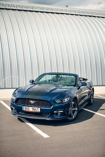 Pronájem Ford Mustang 3,7 V6 Cabrio