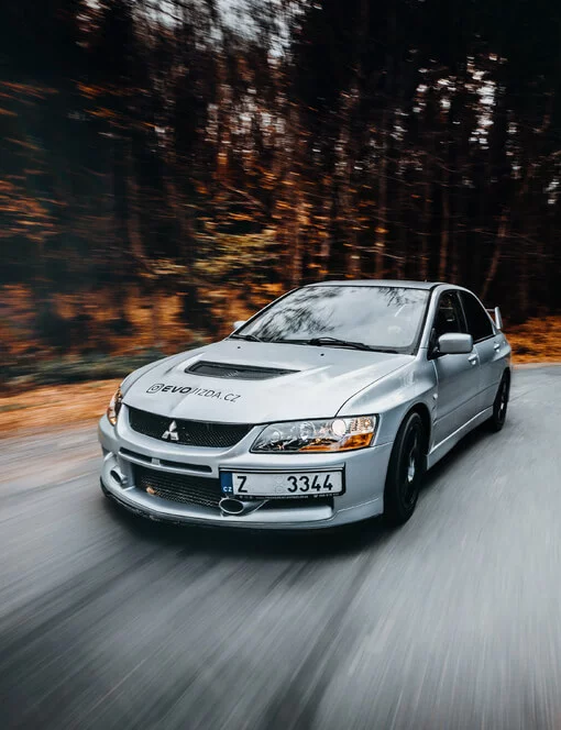 Jízda v Mitsubishi Lancer EVO IX + ostré svezení s profesionálem