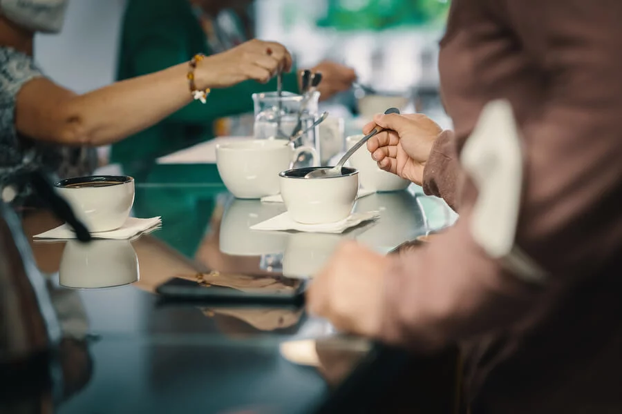 Cupping: degustace výběrové kávy