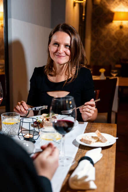 4chodové menu s neomezenou konzumací vína a piva na zámku Ctěnice 4chodové menu s neomezenou konzumací vína a piva na zámku Ctěnice