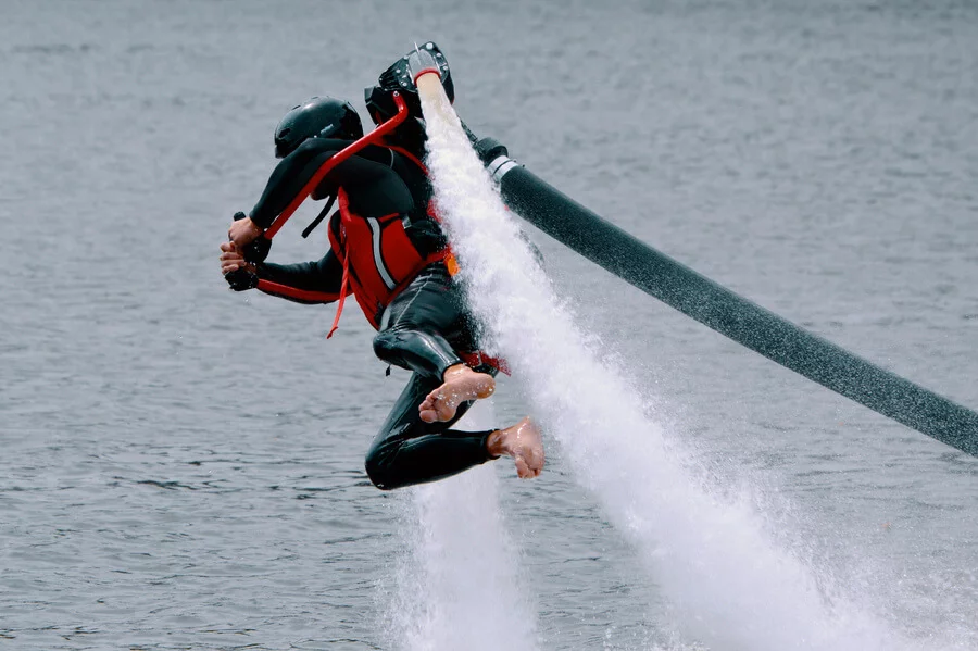 Flyboarding, hoverboard, jetpack 2v1