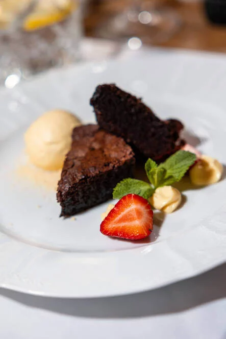 4chodové menu s neomezenou konzumací vína a piva na zámku Ctěnice 4chodové menu s neomezenou konzumací vína a piva na zámku Ctěnice
