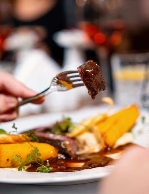 4chodové menu s neomezenou konzumací vína a piva na zámku Ctěnice 4chodové menu s neomezenou konzumací vína a piva na zámku Ctěnice