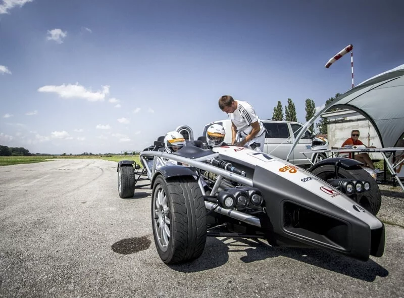 Taxi Racing v Ariel Atom 3.5