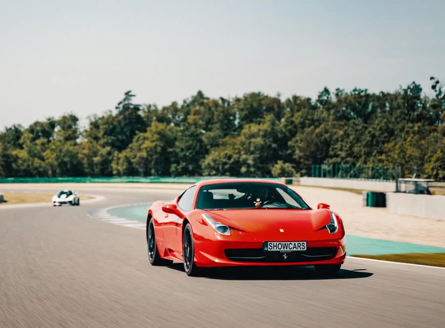 Jízda ve Ferrari 458 Italia v Brně